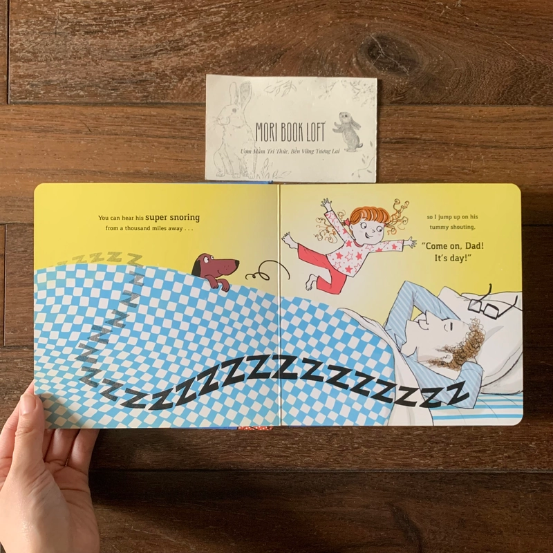 Sách ngoại văn Superhero Dad and Daughter, Board Book, Used, Bìa cứng 505953