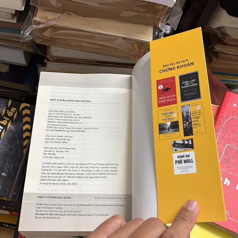 II Sách Kinh Tế: Bước Đi Ngẫu Nhiên Trên Phố Wall - BURTON G. MALKIEL - 2021 698291
