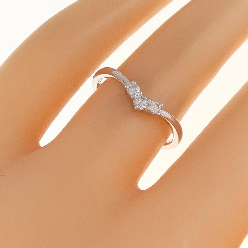 Nhẫn kim cương K18WG 0.13CT 668618