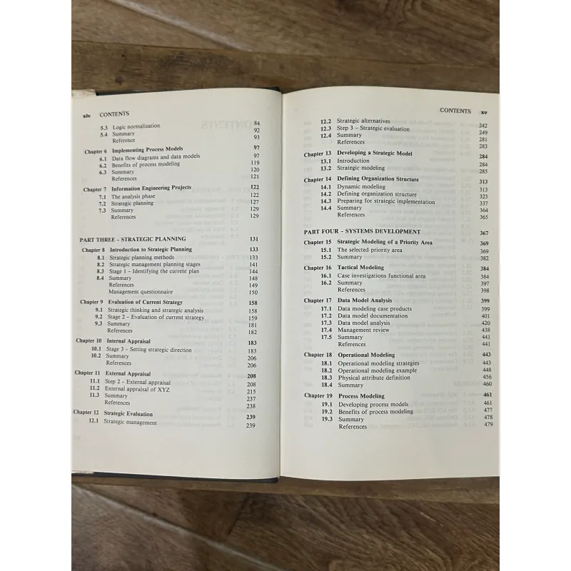 Information Engineering: Strategic Systems Development - Clive Finkelstein 750128