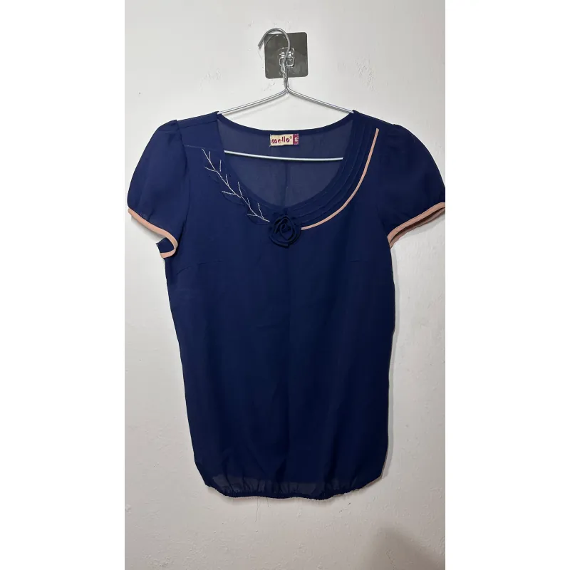 Áo nữ xanh size M kiểu dáng đơn giản 734250