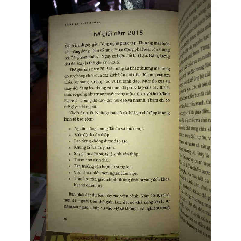 Tương lai khác thường - James Canton 777032