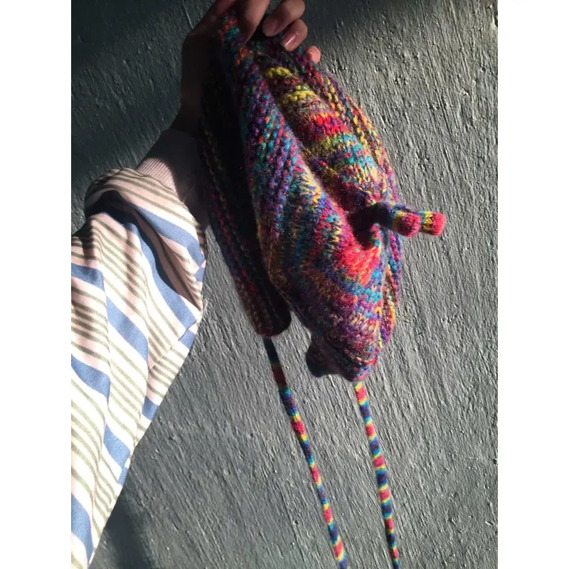 mũ dệt kim ngũ sắc 721312