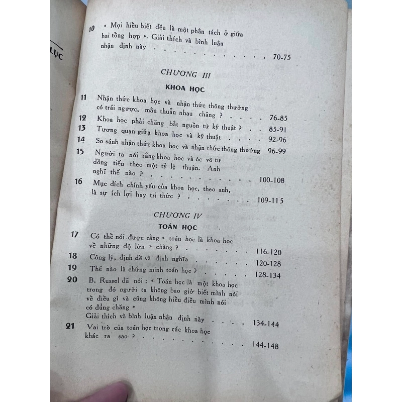 LUẬN TRIẾT HỌC 210857