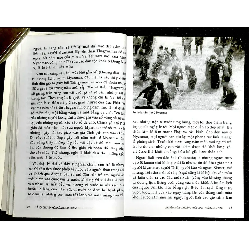 LỄ HỘI CHUYỂN MÙA CỦA NGƯỜI CHĂM - PGS.NGÔ VĂN DOANH 1021893