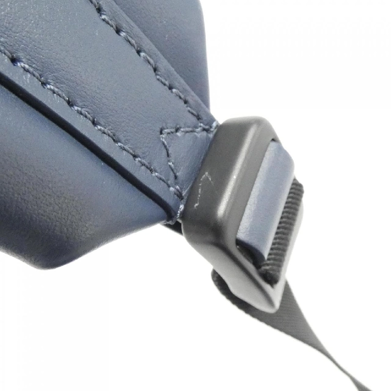 Ba lô Louis Vuitton Monogram Shadow Discovery PM M24760 610092