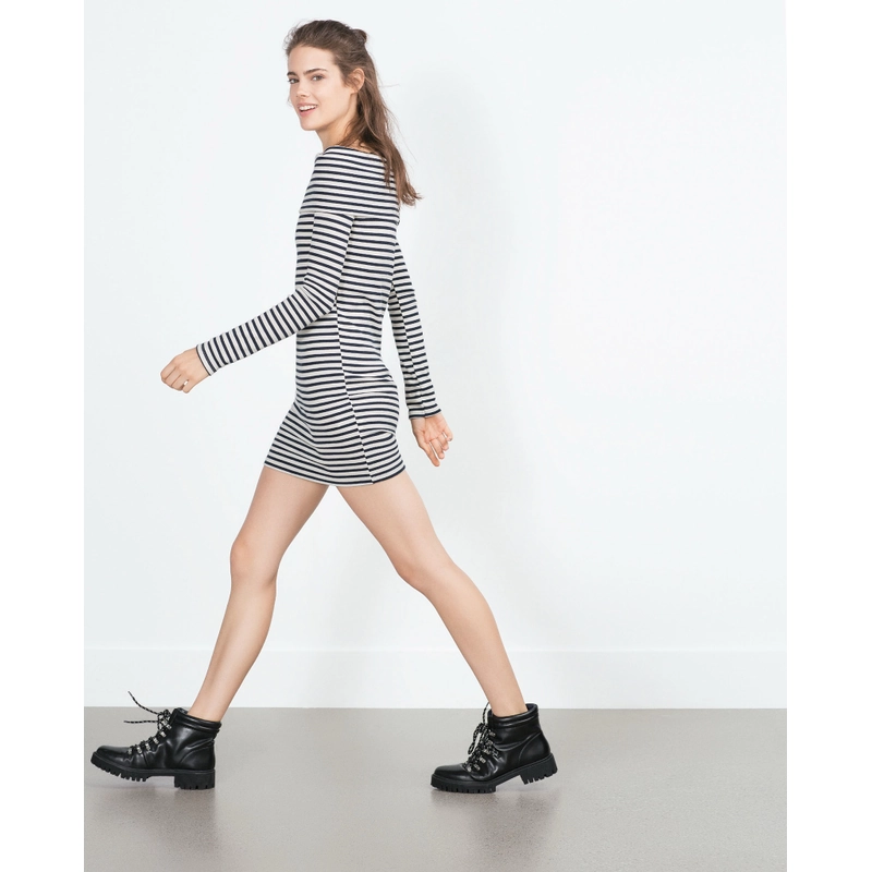 Đầm trễ vai Zara 445559