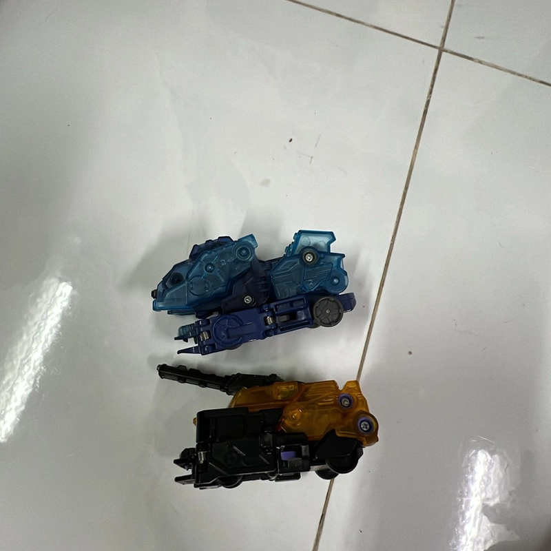 Chiến xa thần thú 463534
