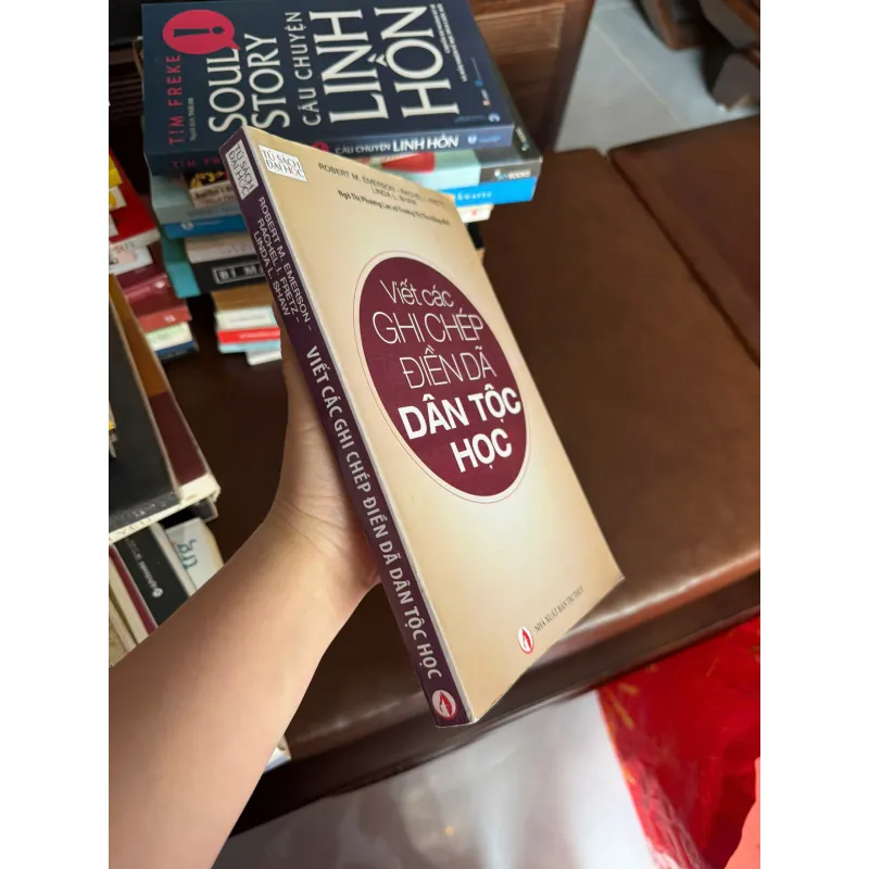 Viết Các Ghi Chép Điền Dã Dân Tộc Học – Emerson | Sách Nghiên Cứu Xã Hội Học- K4 1026027