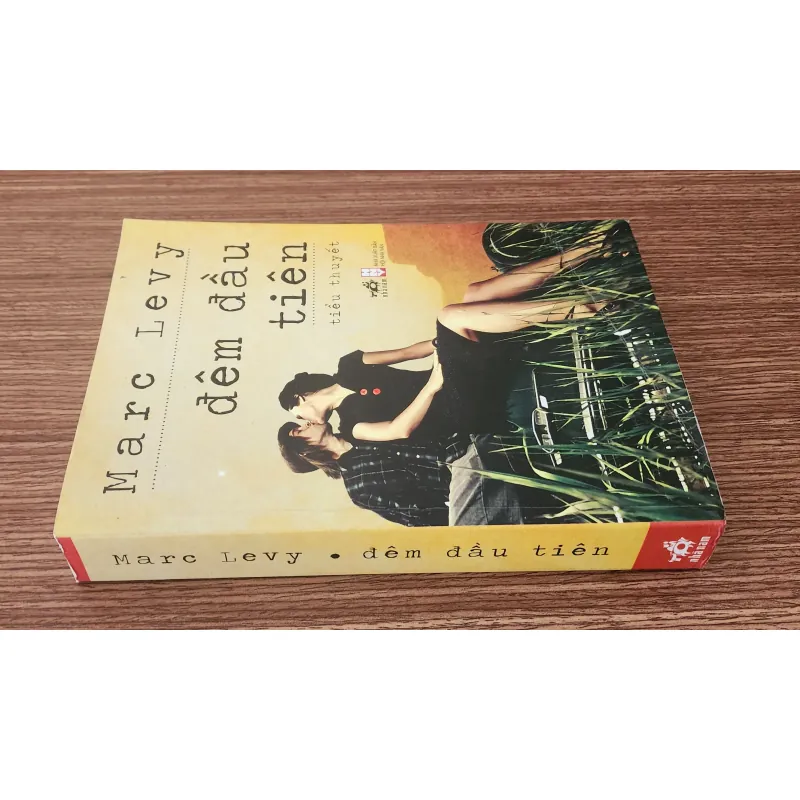Tiểu thuyết Pháp của Marc Levy: ĐÊM ĐẦU TIÊN (545 trang) 761685
