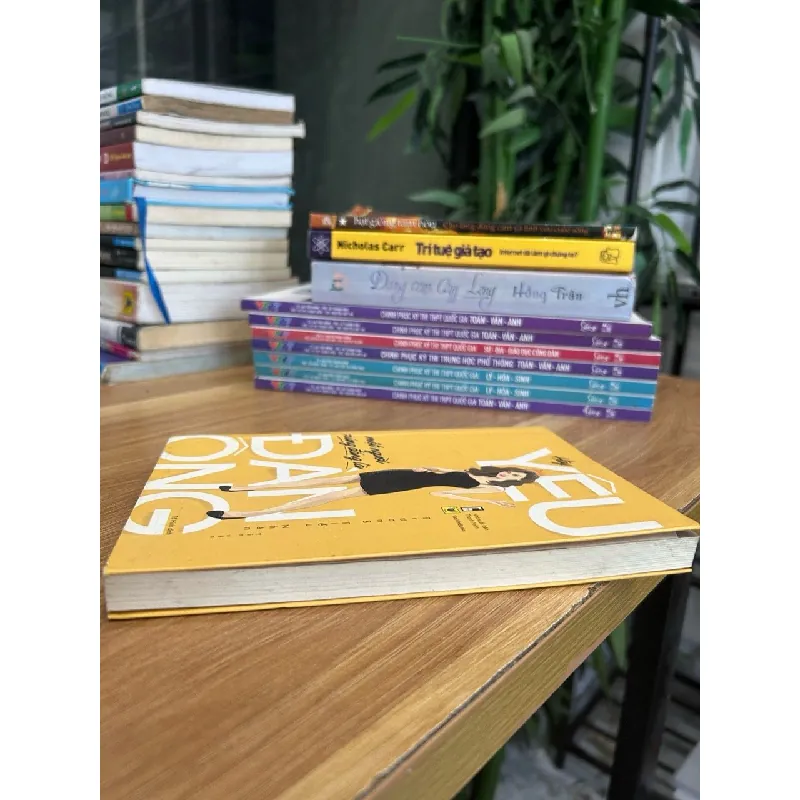 Hãy yêu một người xứng đáng là đàn ông – Trương Tiểu Nhàn 573312