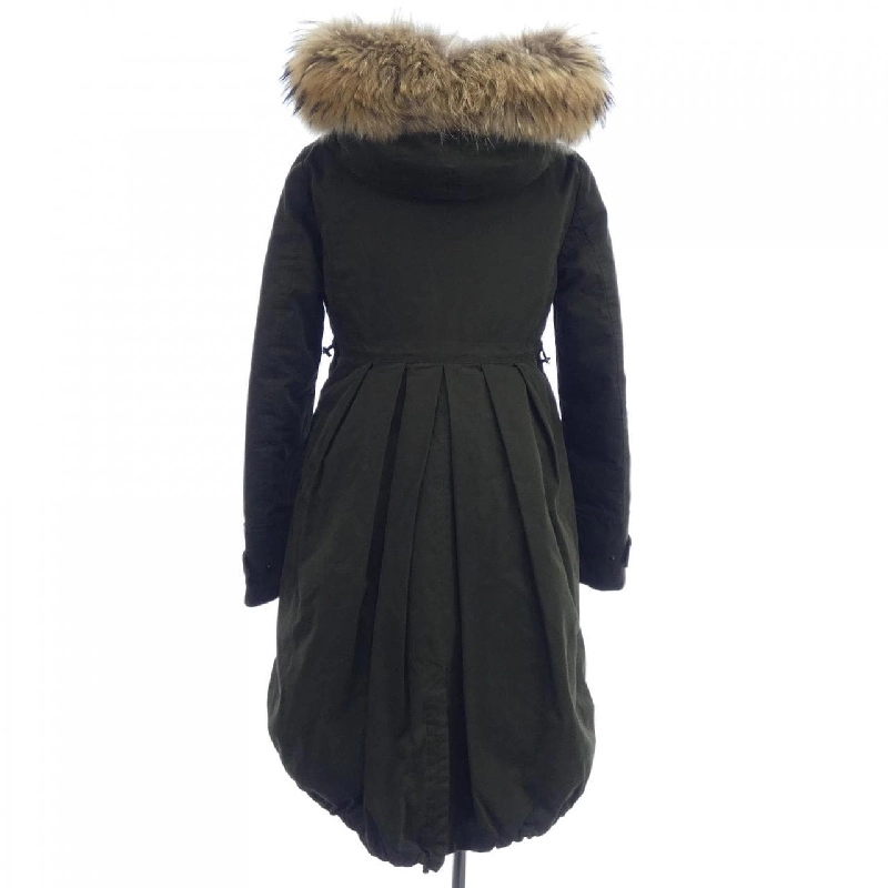 Áo khoác lông vũ MONCLER 641414