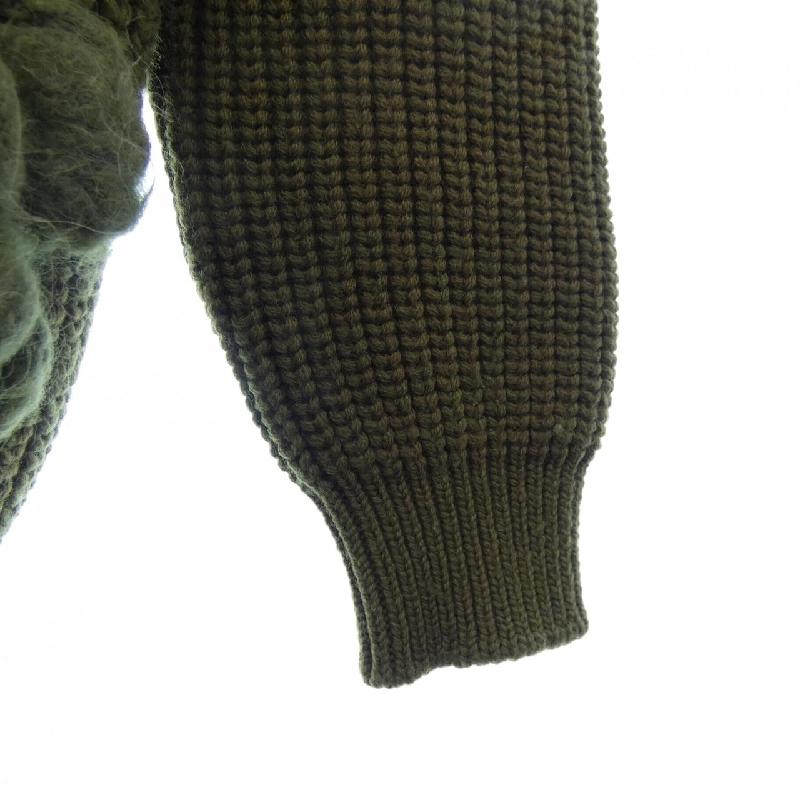 【Mã giảm giá】BOUTIQUE MOSCHINO ニット 634755