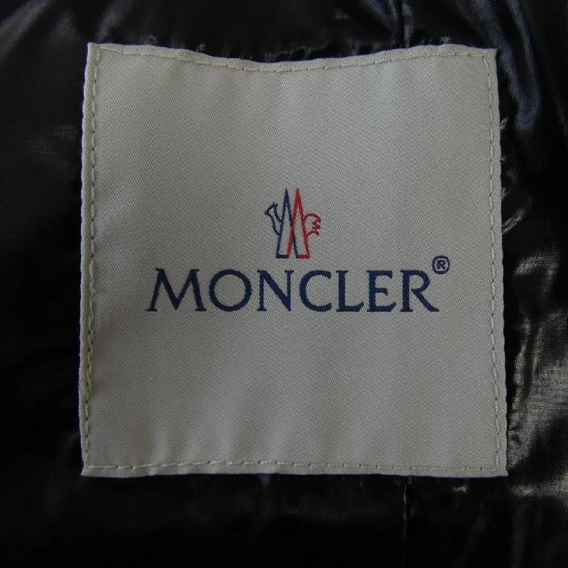 Áo khoác lông vũ MONCLER 636742