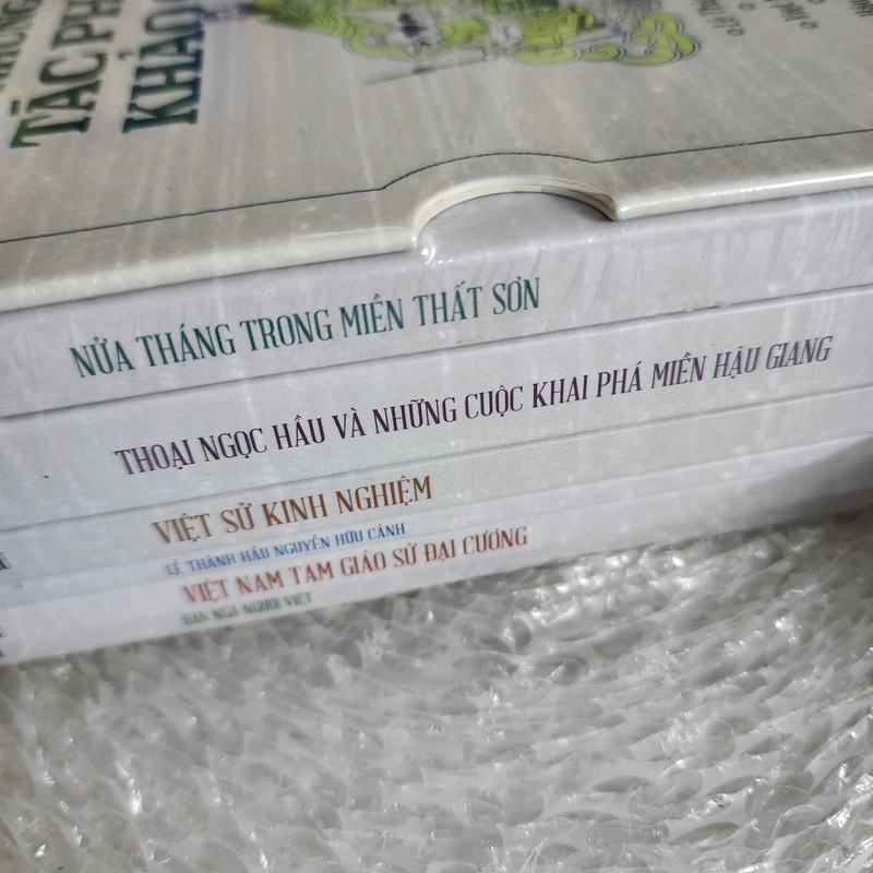 Bộ sách Những tác phẩm khảo cứu 6 cuốn | Nguyễn Văn Hầu  517985