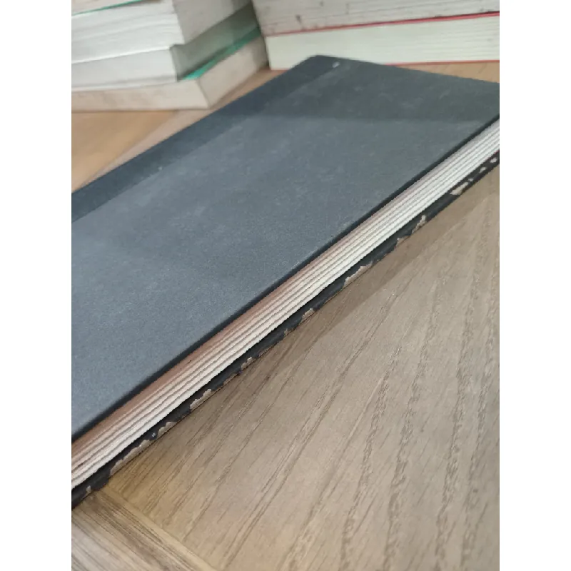 By the River Piedra I Sat Down and Wept - Paulo Coelho 701531