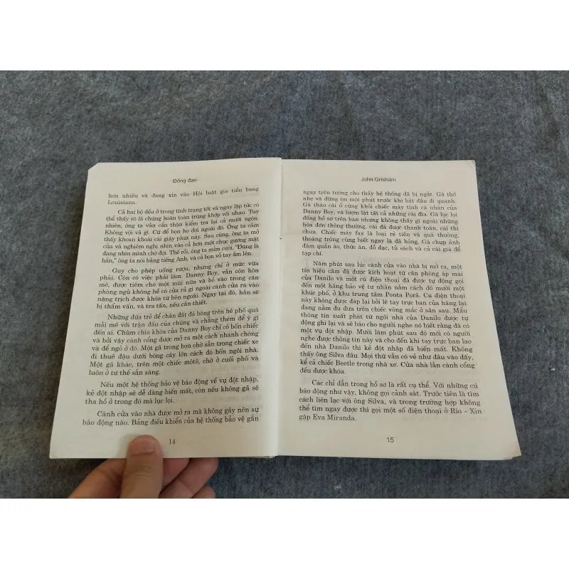 ĐỒNG ĐẠO - JOHN GRISHAM 574676