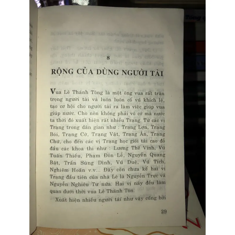 Những giai thoại về vua Lê Thánh Tông - Nguyễn Tà Nhi 933247