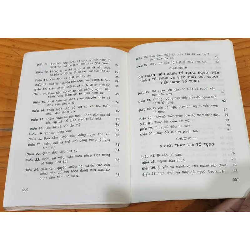 Bình luận khoa học: BỘ LUẬT TỐ TỤNG HÌNH SỰ (577 trang) 791936