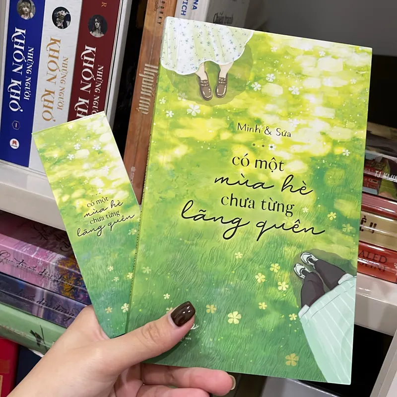 Sách “Có một mùa hè chưa từng lãng quên” - Minh & Sứa (mới 100%) 690474