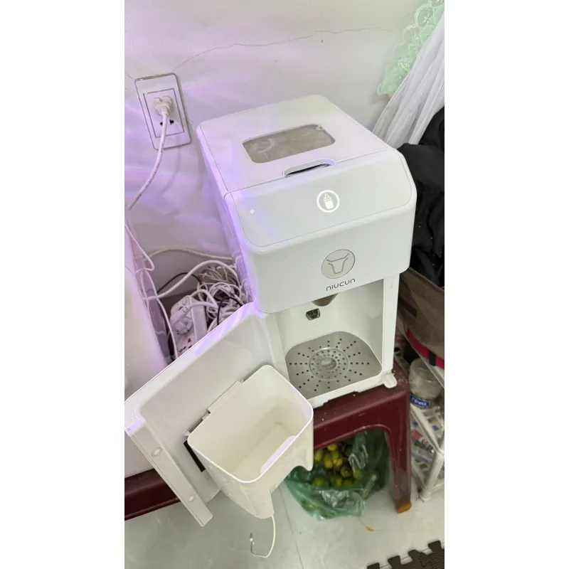 Máy pha sữa tự vệ sinh Niucun  926905