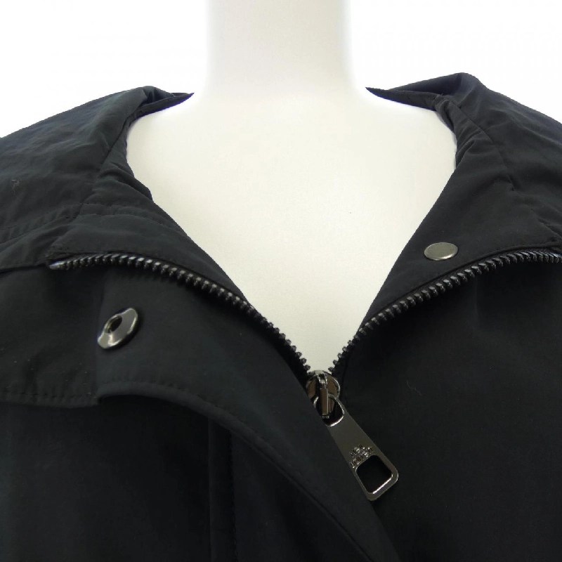 【Khuyến mãi】Neil Barrett Cape 636399