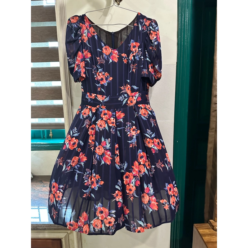 Đầm size M may theo số đo 90-72-92 507290