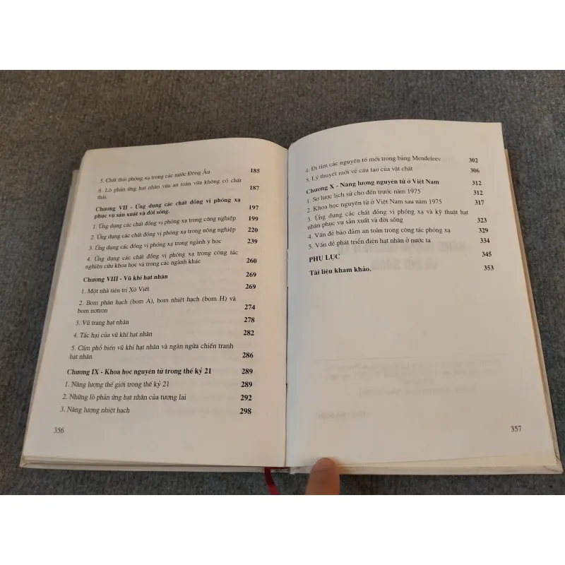 NĂNG LƯỢNG NGUYÊN TỬ VÀ ĐỜI SỐNG - GS.TS. ĐINH NGỌC LÂN 727184