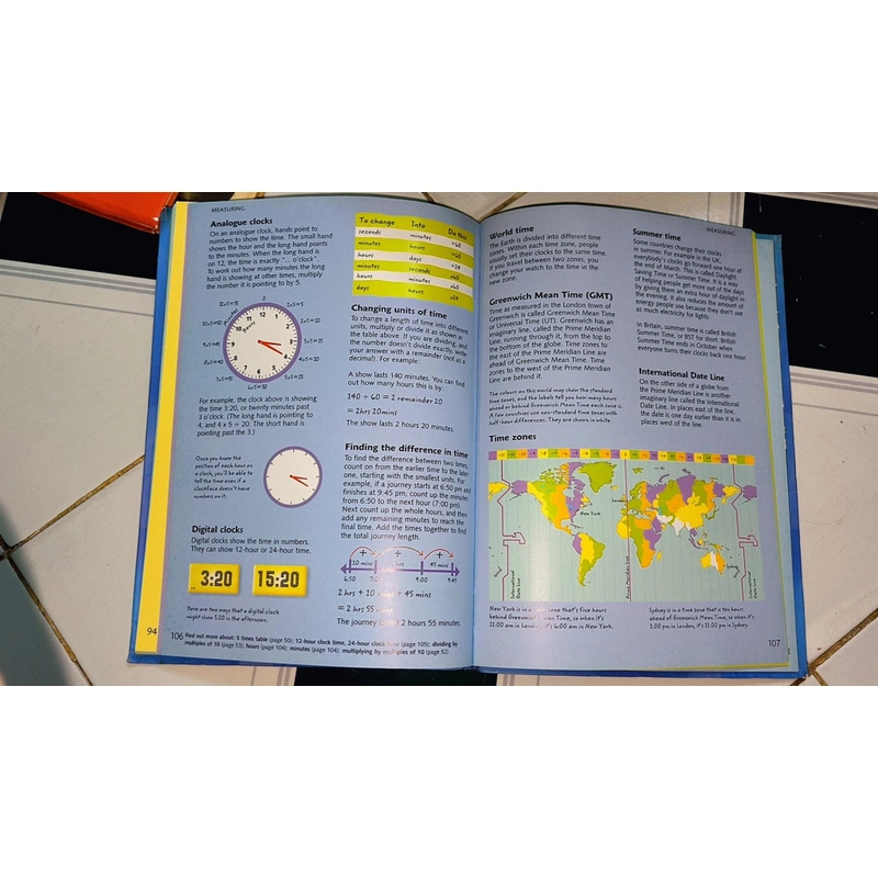 Usborne - Junior Illustrated Maths Dictionary 470379