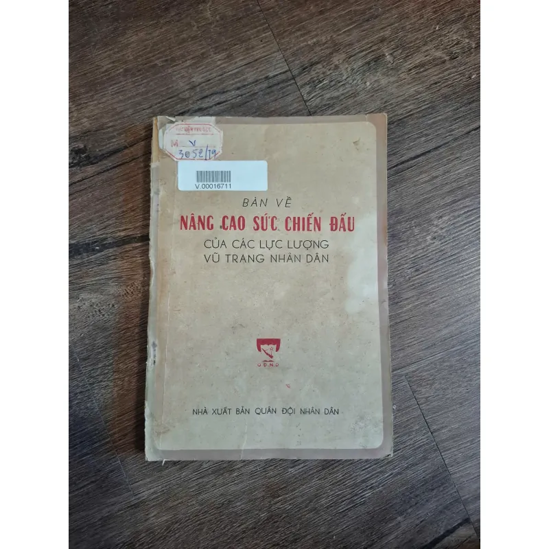 Bàn về nâng cao sức chiến đấu của các lực lượng vũ trang nhân dân 714751