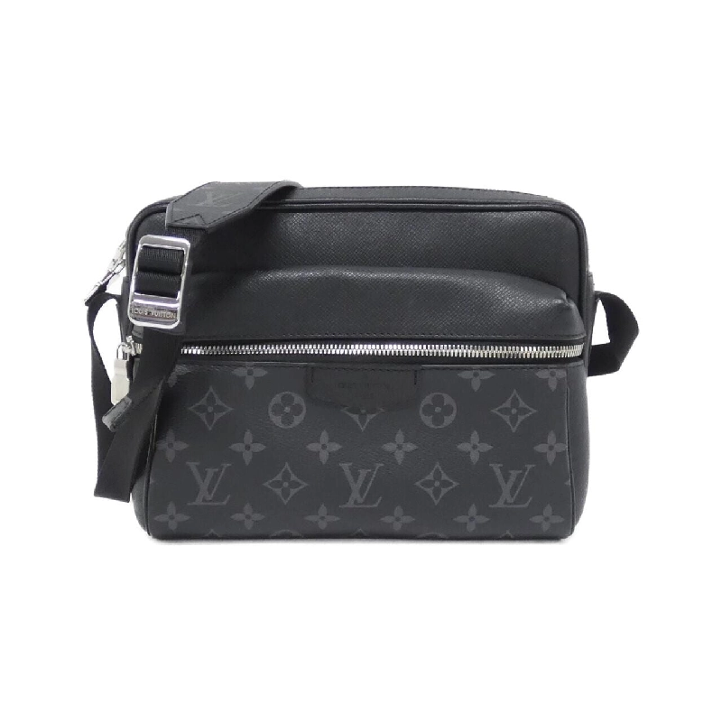 Túi đeo chéo ngoài trời Louis Vuitton Taiga Lama PM M30233 - Hàng hiệu Chính hãng 768349