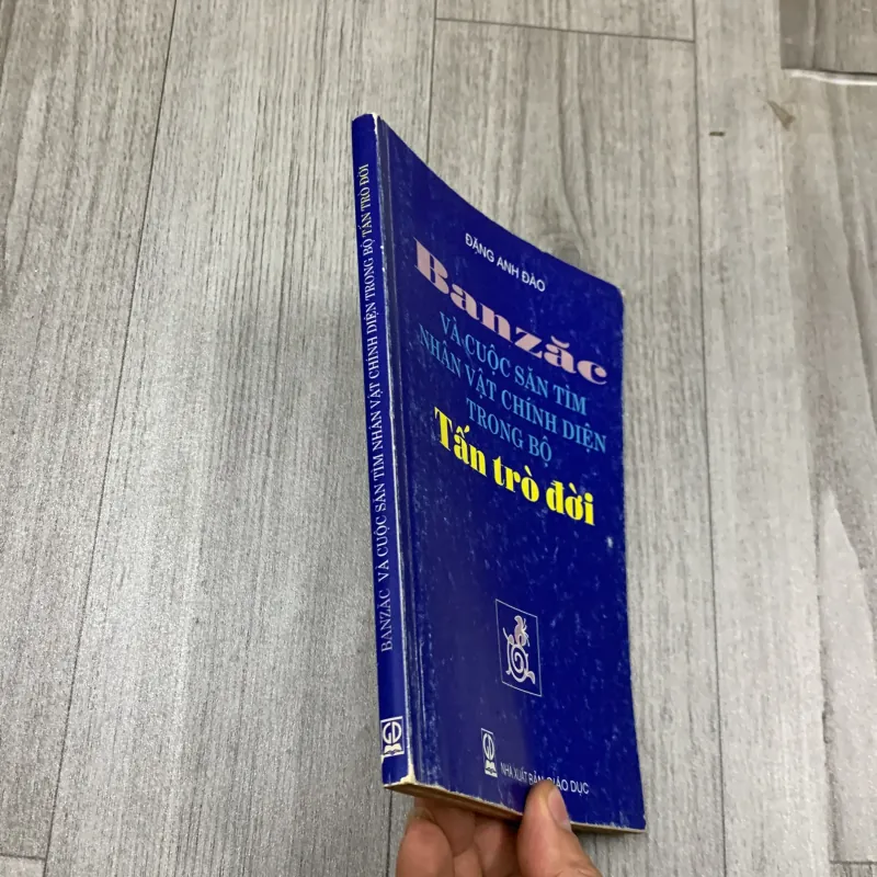 Banzac và cuộc săn tìm nhân vật chính diện trong bộ tấn trò đời. 7b3 783523