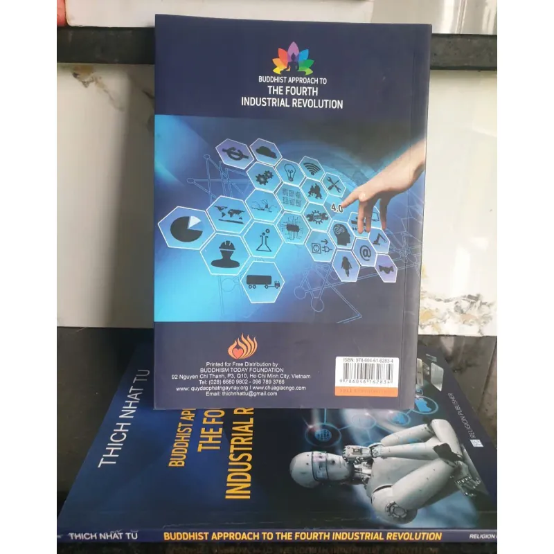 Sách tiếng Anh 674343