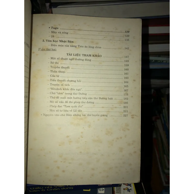 Văn học châu Á trong trường phổ thông - Nguyễn Thị Bích Hải 1022068