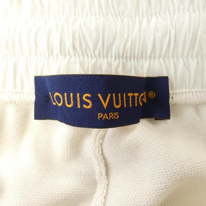 Quần short LOUIS VUITTON HTN41WZLW - Hàng hiệu Authentic 890718