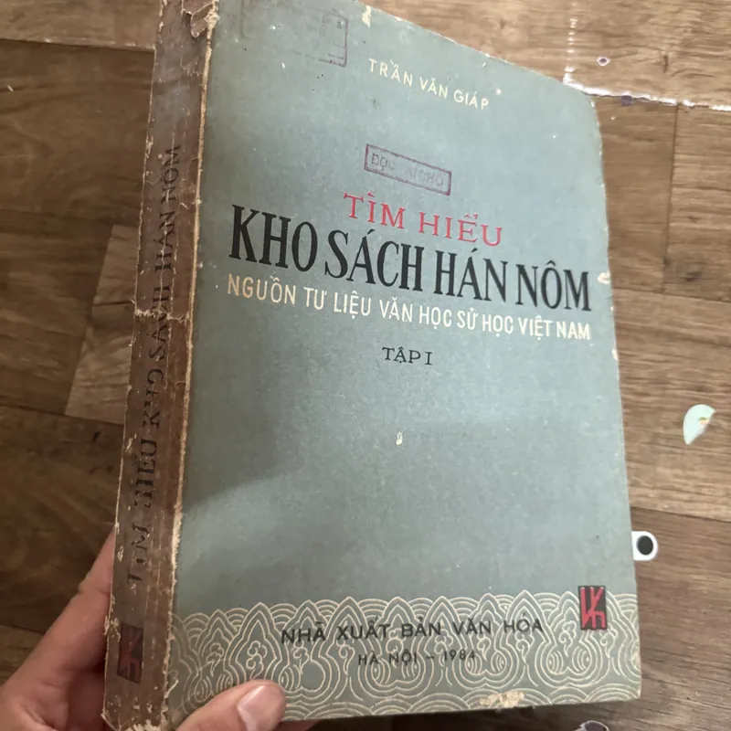 Tìm hiểu kho sách tháng nôm tập 1 570946