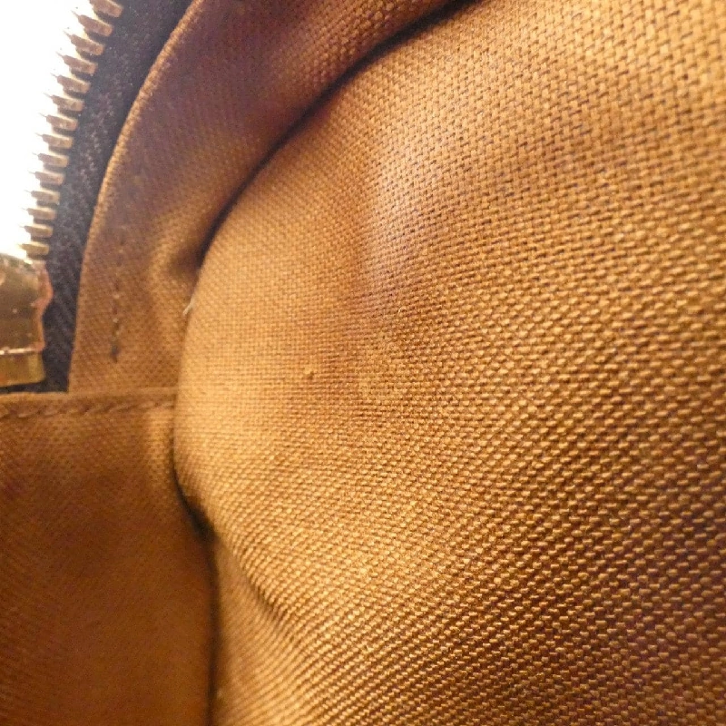 Túi đeo vai Louis Vuitton Monogram Pochette Gange M51870 609654