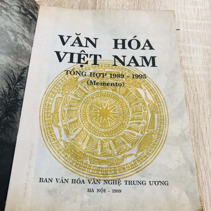 VĂN HOÁ VIỆT NAM 1989 - 1995 970546