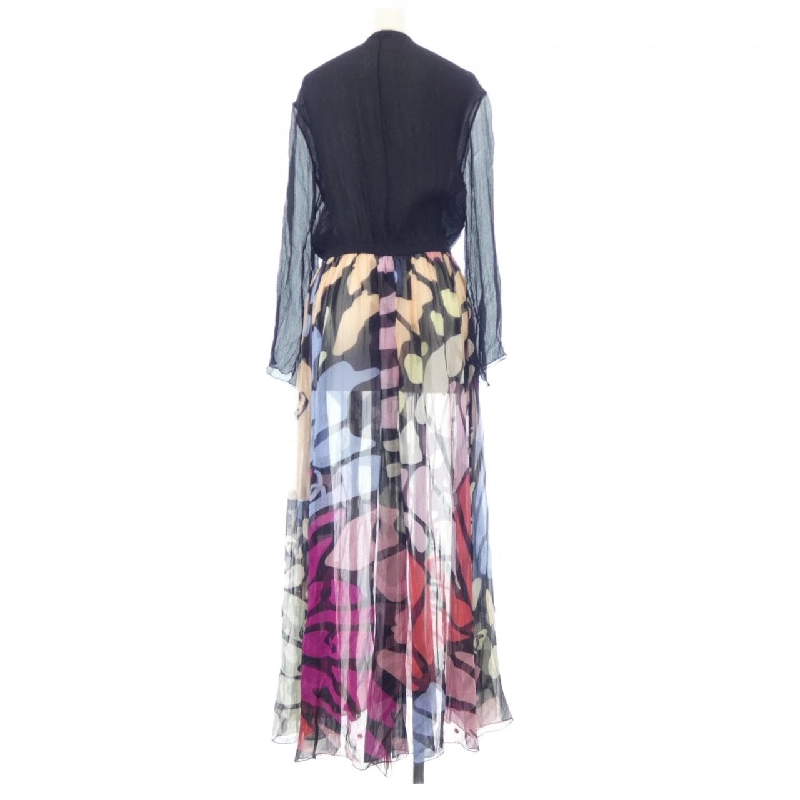 Váy Chanel CHANEL P72517V64431 646504