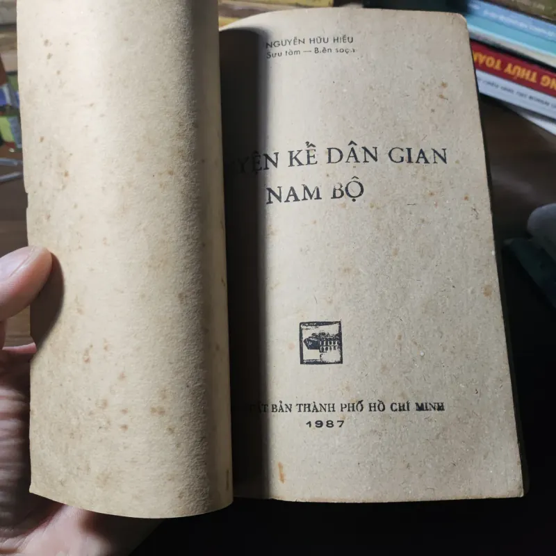 Truyện Kể Dân Gian Nam Bộ 1008495