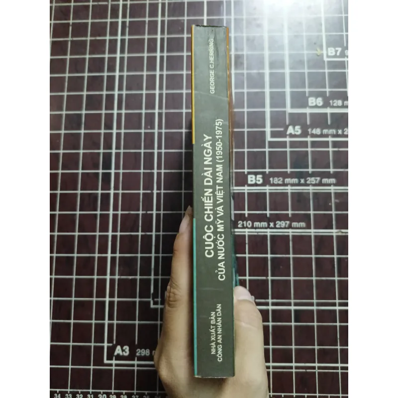 Cuộc chiến dài ngày của nước Mỹ và Việt Nam ( 1950-1975) - George C.Herring 731144