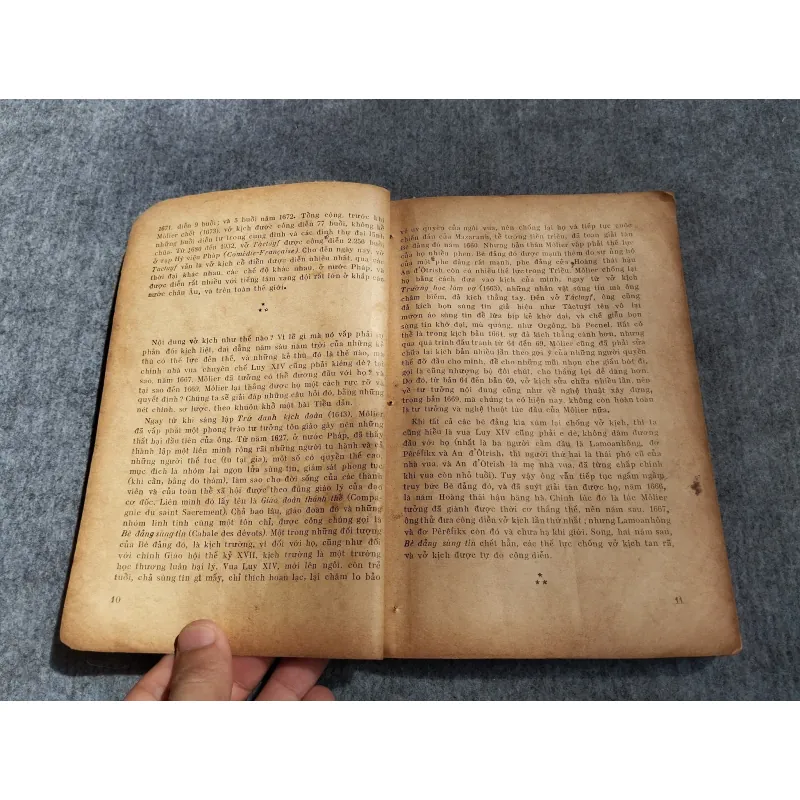 THẰNG TACTUYF. ANH CHÀNG GHÉT ĐỜI 606628