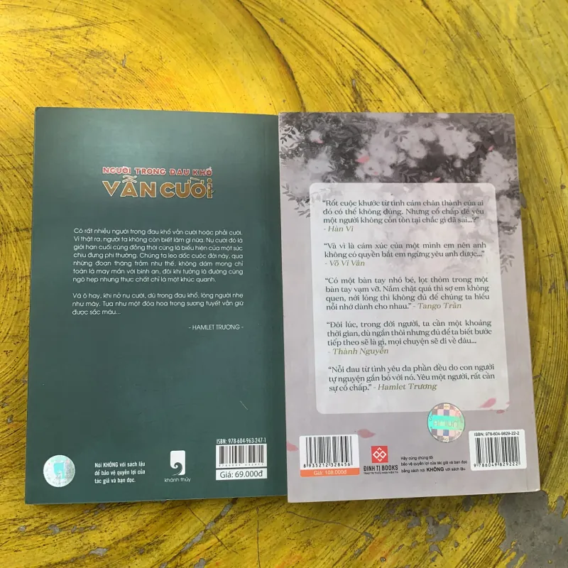 COMBO HAMLET TRƯƠNG: Người trong đau khổ vẫn cười & Yêu đi rồi khóc  789823