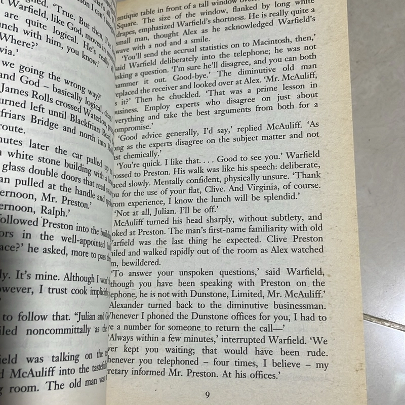 The cry of the Halidon - Robert Ludlum 527956