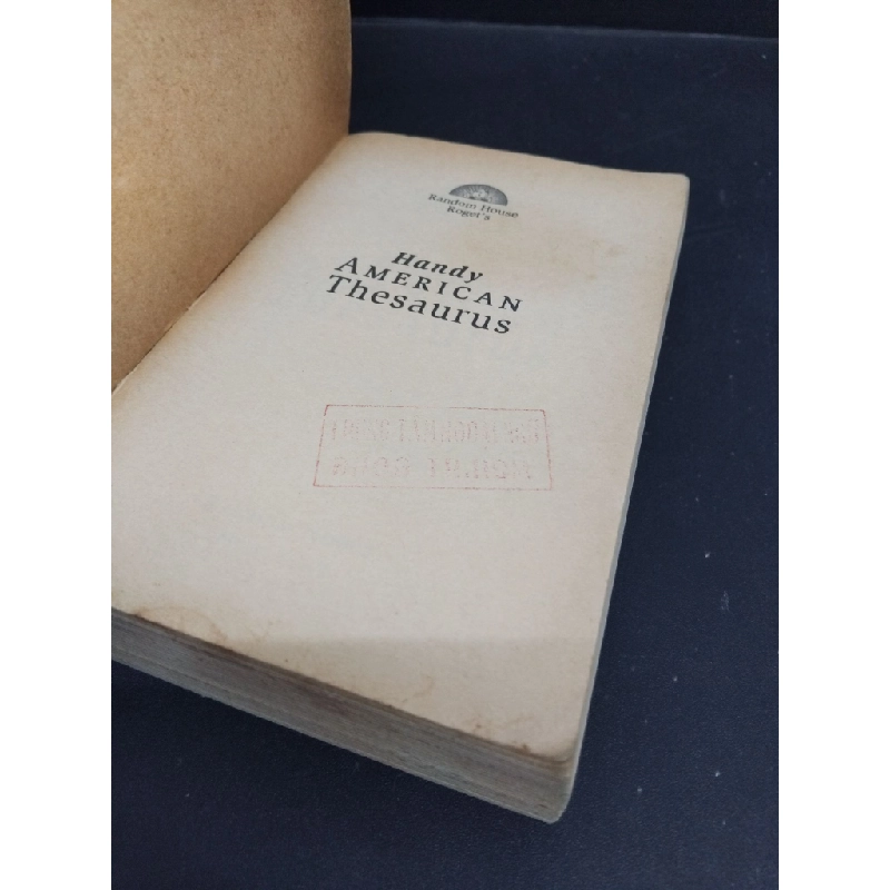 Handy American Thesaurus mới 80% ố vàng, bẩn bìa, tróc bìa HCM2811 Randoom House Roget's HỌC NGOẠI NGỮ 355225