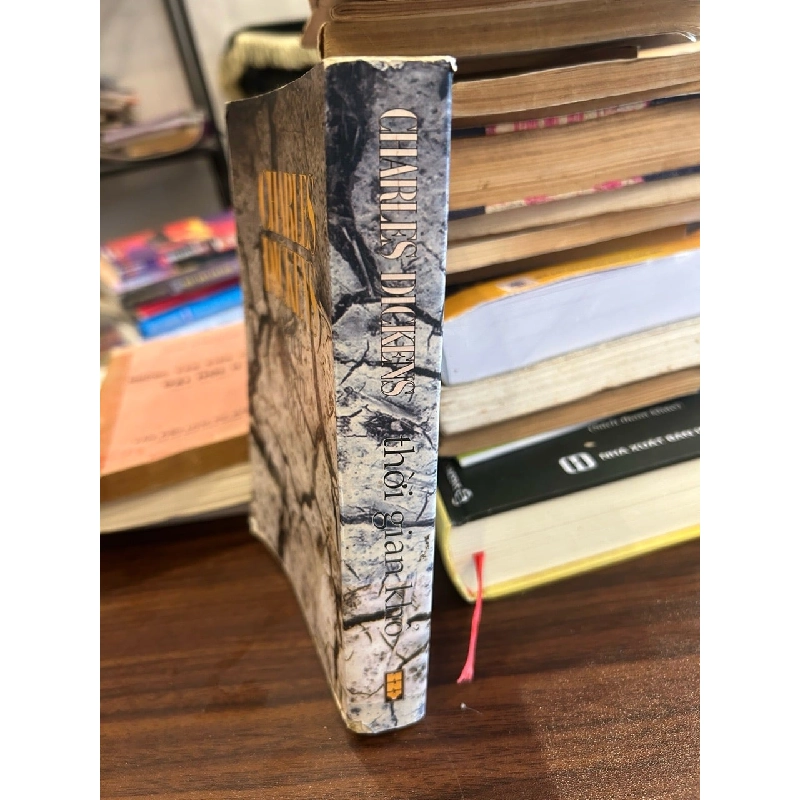 Thời gian khổ- Charles Dickens 930771