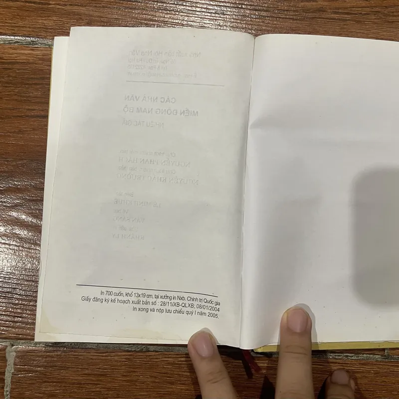 Các Nhà Văn Miền Đông Nam Bộ (k4) 697827