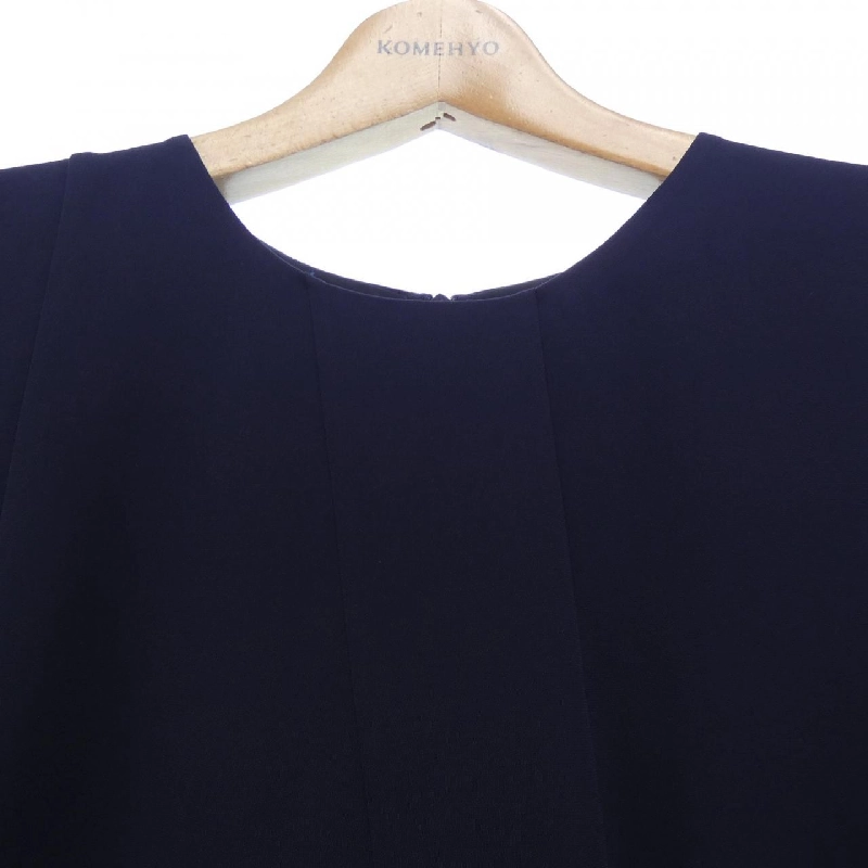 Theory ワンピース - Hàng hiệu Authentic 821414