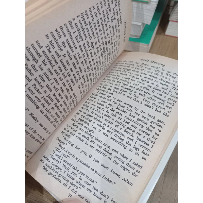 April morning - Howard Fast 703782