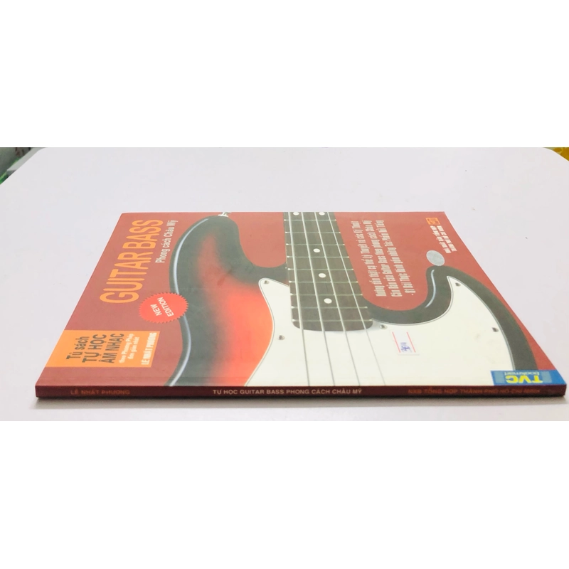 GHITAR BASS PHONG CÁCH CHÂU MỸ 447854